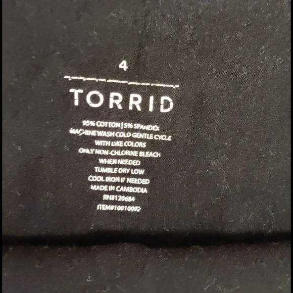 Torrid Floral Sugar Skull Fitted Skirt - Picture 3 of 3